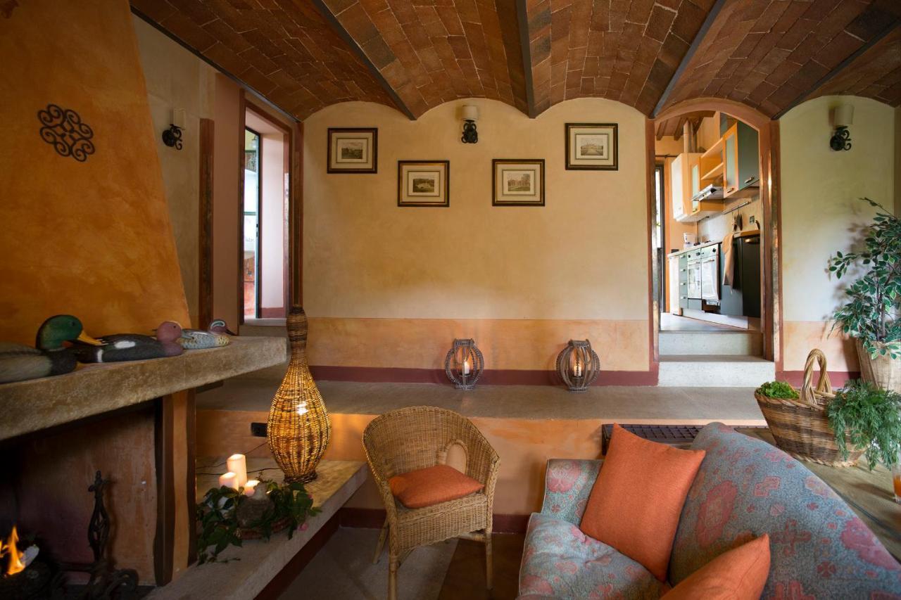 La Canonica Di Cortine Casa de hóspedes Barberino di Val dʼElsa Exterior foto